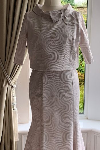 Stunning LIZABELLA Outfit -Blush- This Seasons Design- Size12 - BNWT